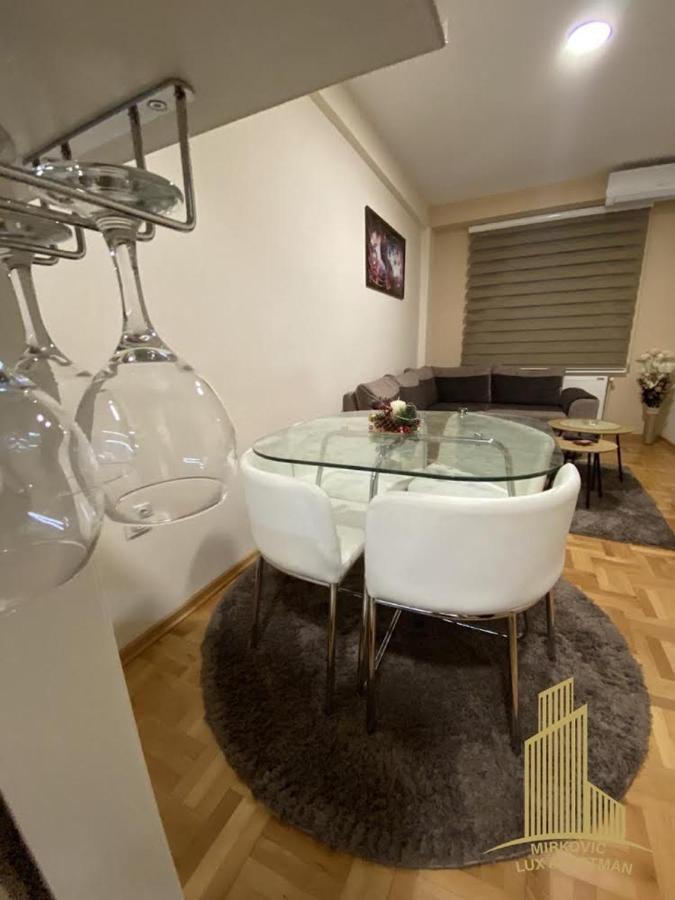 Mirkovic Lux Apartman Ниш Екстер'єр фото